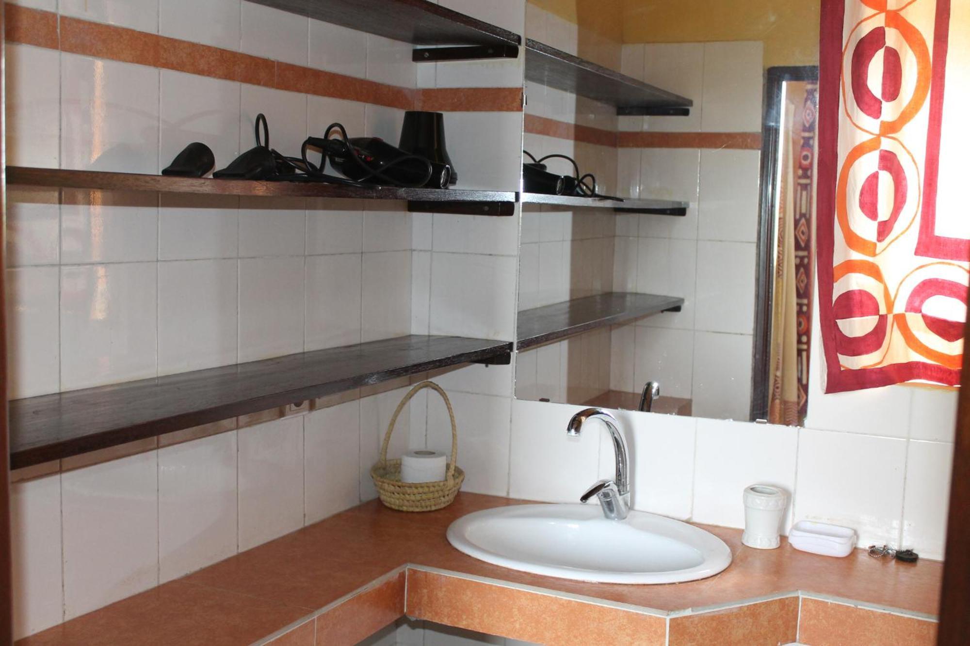Aparthotel Jardin Tropical Bujumbura Exterior foto