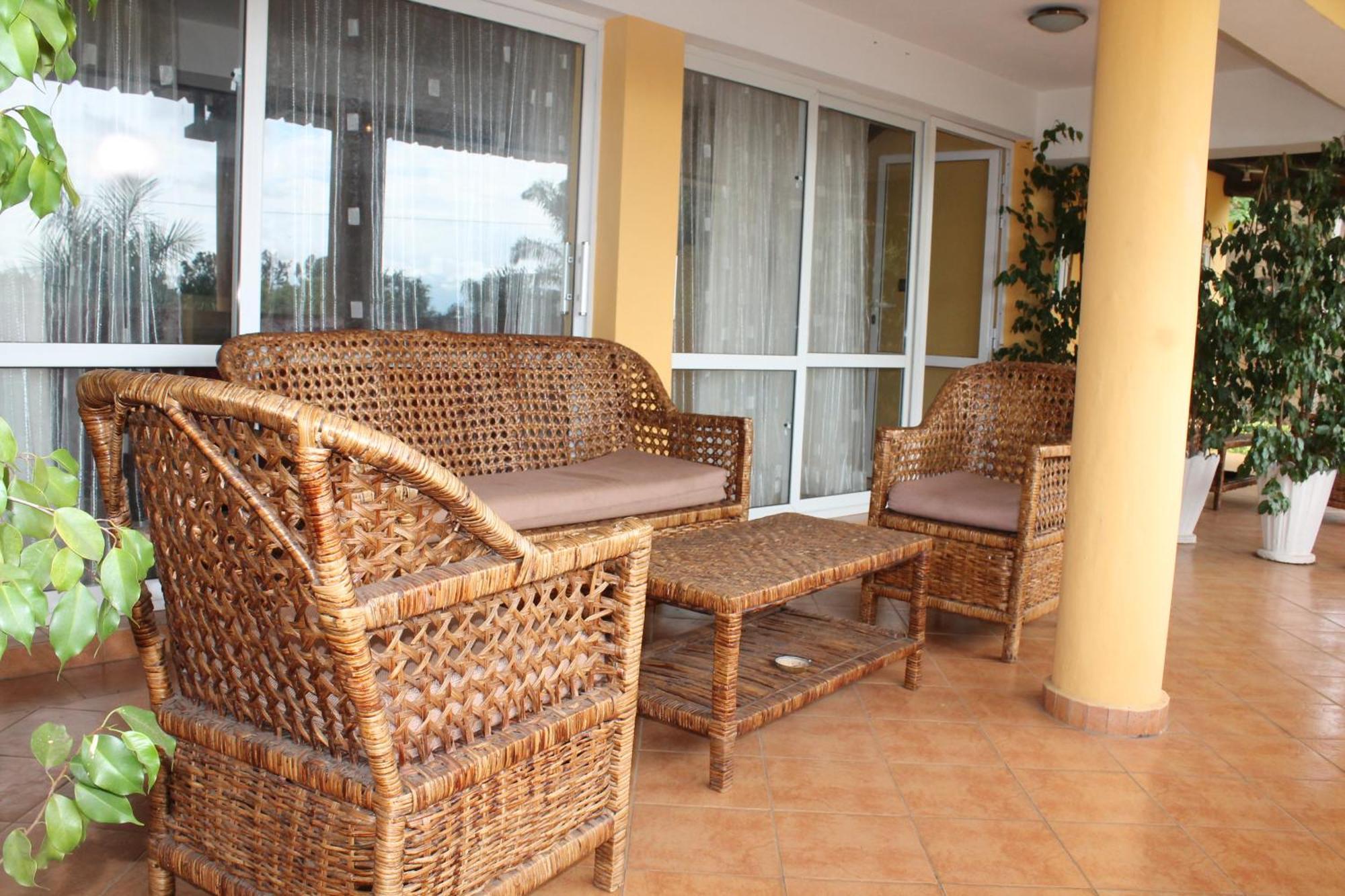 Aparthotel Jardin Tropical Bujumbura Exterior foto